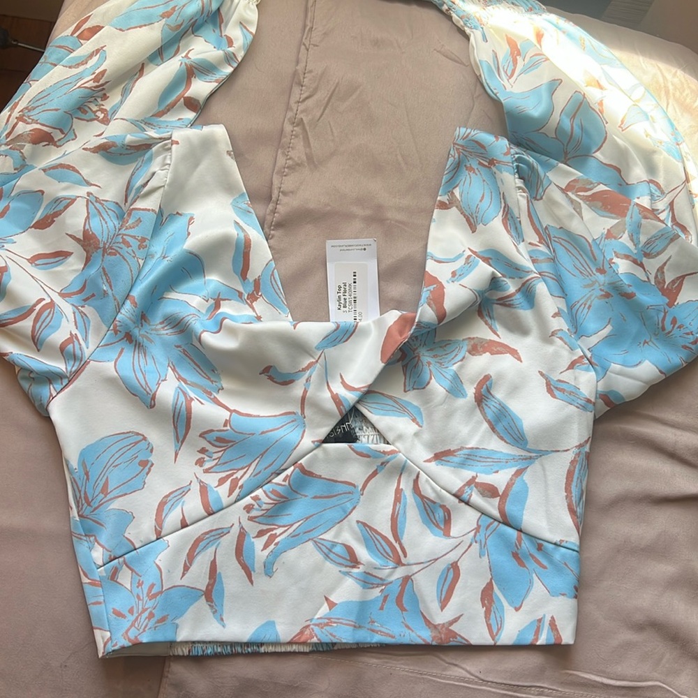 Silky dressy top size S